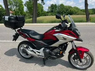 honda nc 750 x dct 1822 km