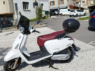 kymco like ii 125 – état neuf – 12 500 km – ct ok