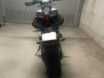 aprilia dorsoduro 900