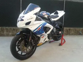 suzuki gsx-r 750