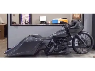 harley davidson custom road glide with 216 horsepower