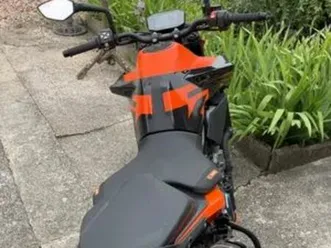 moto ktm duke 890 gp