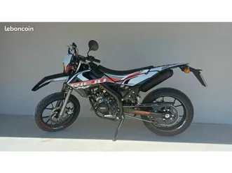 moto 50 cc rieju mrt 2024