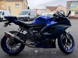yamaha r7