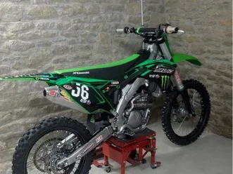 kawasaki 250 kxf + remorque fermée + full équipement