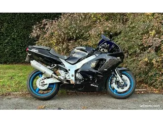 zx9r vs quad homologué