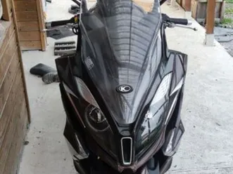 scooter kymco 350 downtown