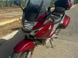 honda - deauville nt 700