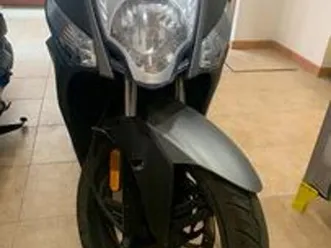 kymco agility 125 grigio metallizzato come nuovo