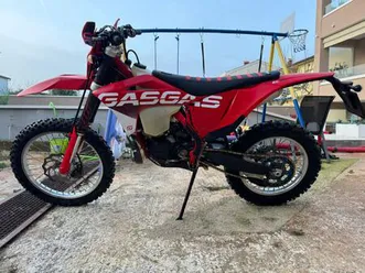 gas gas ec250 250 cm3, 2023 god.