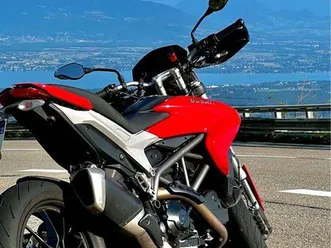 ducati hypermotard 821