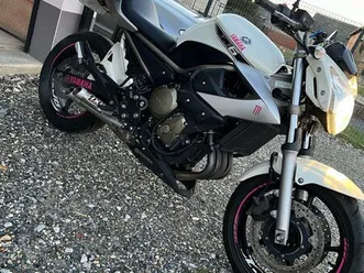 yamaha xj6