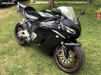moto honda cbr 1000 rr