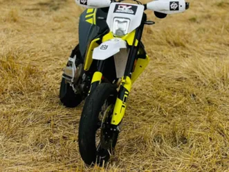 husqvarna 701 supermoto