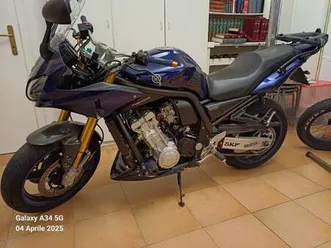 yamaha fzr 1000 naked blu/azzurro