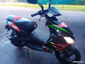 scooter aprillia
