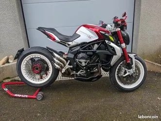 mv agusta dragster 800 rr