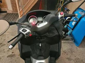 scooter piaggio mp3 400 lt