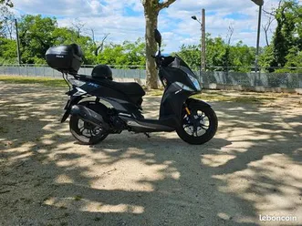 scooter sym jet 14 état neuf
