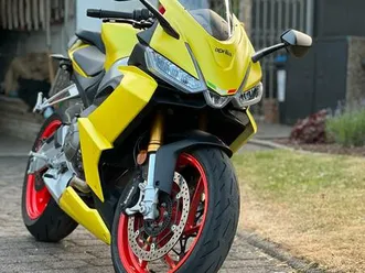 aprilia rs 660 acid yellow