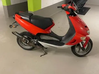 aprilia sr 50 www 2000