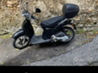 scarabeo 50 quattro tempi