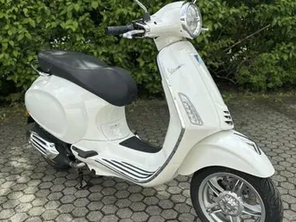 wunderschöne vespa primavera 50 neues model model 2025 automatik