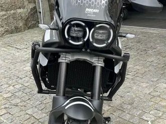 ducati desertx rr22 saturn grey de 2024