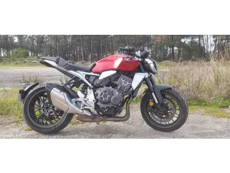 honda cb 1000r pequena queda a circular fernão ferro