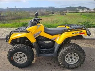 moto 4 - can am outlander 800 bordeira