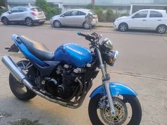 kawasaki zr 7 w bardzo dobrym stanie pilzno