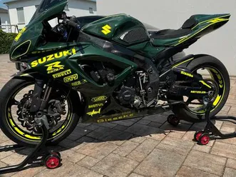 gsxr 750 k7 rennmotorrad/racebike