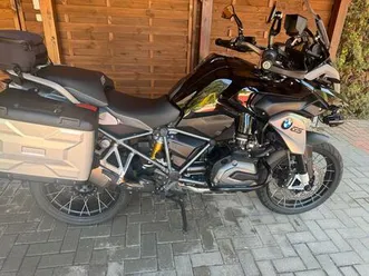 bmw 1200 gs lc triple black