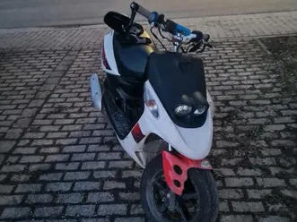 mbk yamaha booster roller