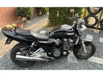 yamaha xjr 1200