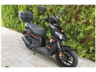 roller derbi variant 50 sport