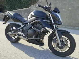 kawasaki er-6 n - peinture custom noire mat - expertisée