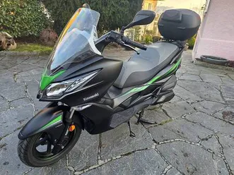 kawasaki j300