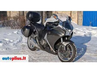 honda vfr (crosstourer / crossrunner) 1200 cc, touring / sport touring
