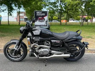 hyosung gv 125 x abs e5+//b196 // erst 1796km