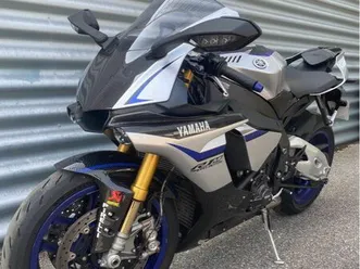 yamaha r1m