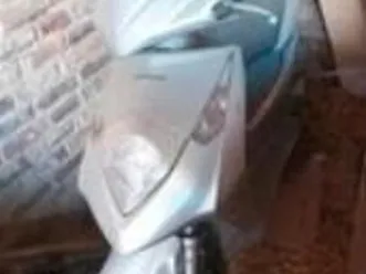 ② honda dylan 125 cc 2004