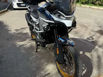 cfmoto 800 mt esplorer bianco