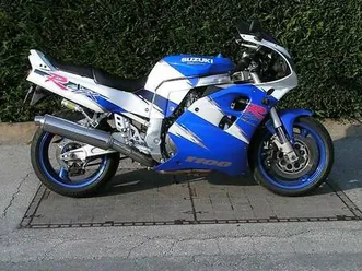 suzuki gsx-r 1100 w 1993 zum restaurieren canton valais -