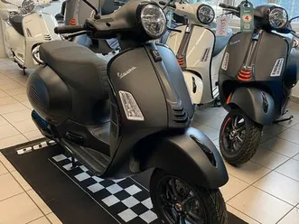 neu vespa gts 125 super sport schwarz convinto