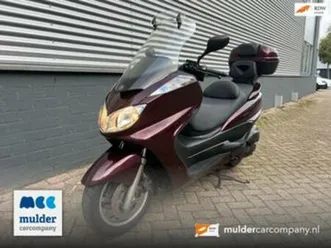 yamaha scooter yp 400 majesty / nieuwe achterband / top koff — motoren | yamaha — marktplaats
