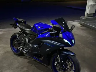 yamaha r7 a2