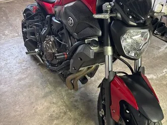 moto mt07 état exceptionnel