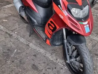 aprilia sr