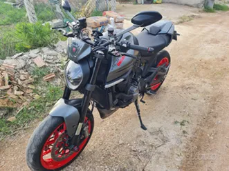 ducati monster 937 + 2021